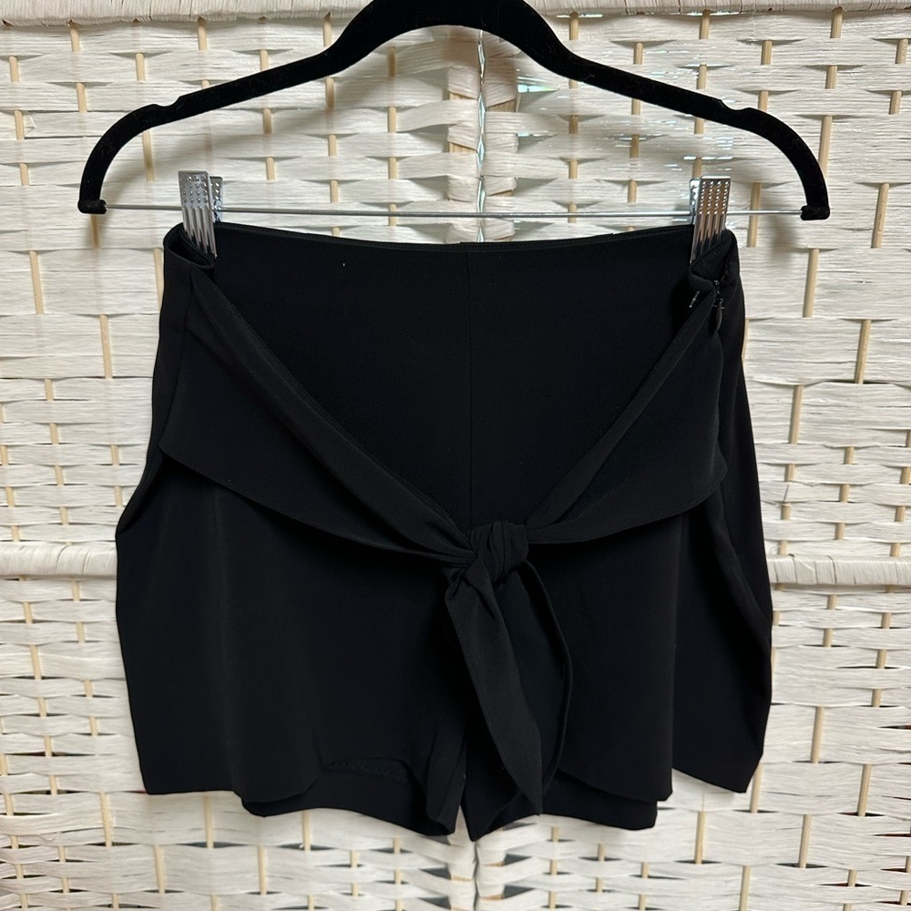 Bar III dress black shorts‎ size 6 women’s